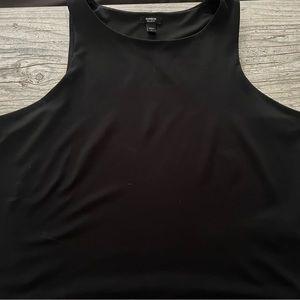 Express body con sleeveless crop